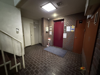 @-
